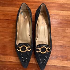 KELLY & KATIE Navy Suede Kitten Heels Pointed Toe size 6.5 worn once indoors